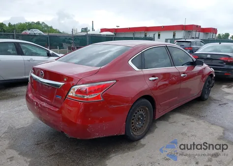 2014 Nissan Altima 2.5 S из США, поврежденный, VIN 1N4AL3AP3EN213193
